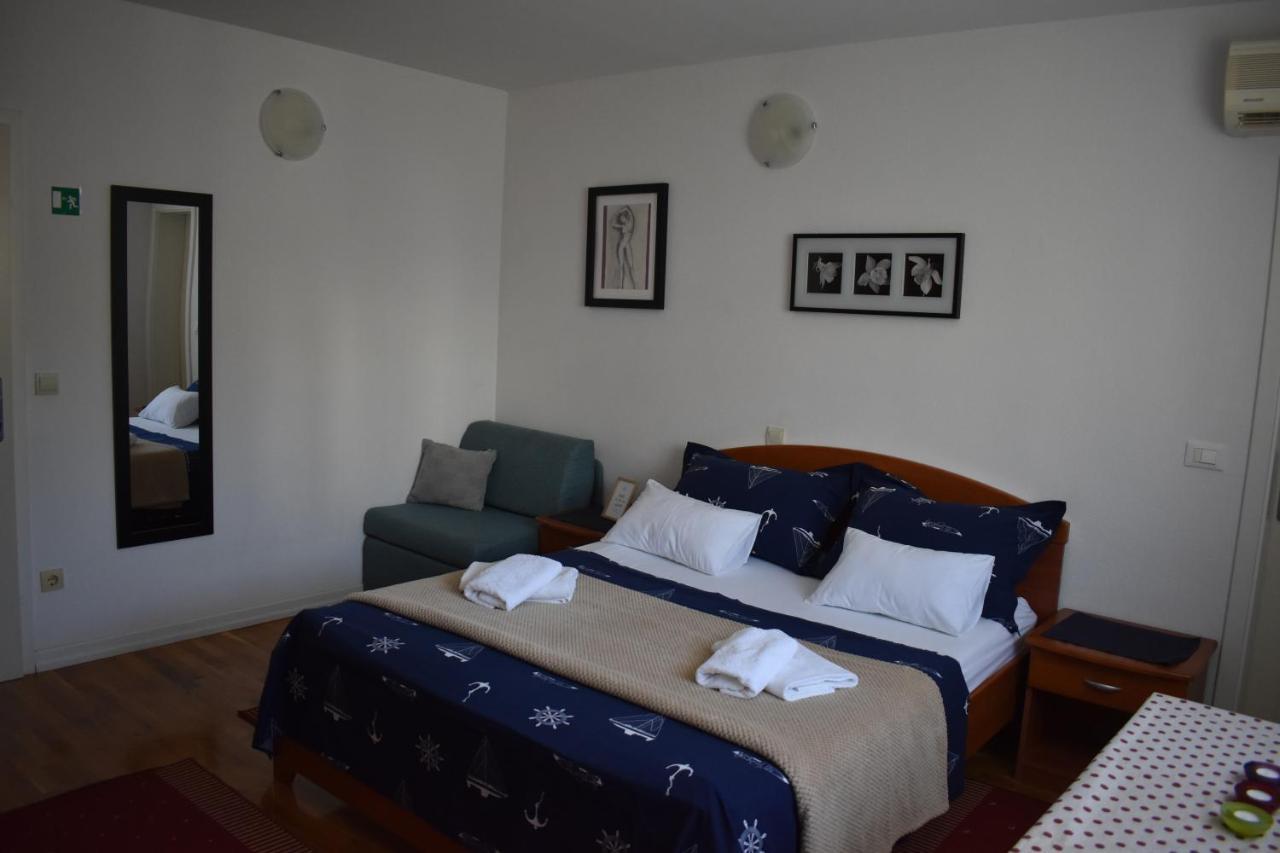 Apartment Bombonin